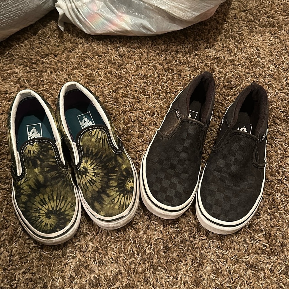 Youth size 2 Vans Slipons